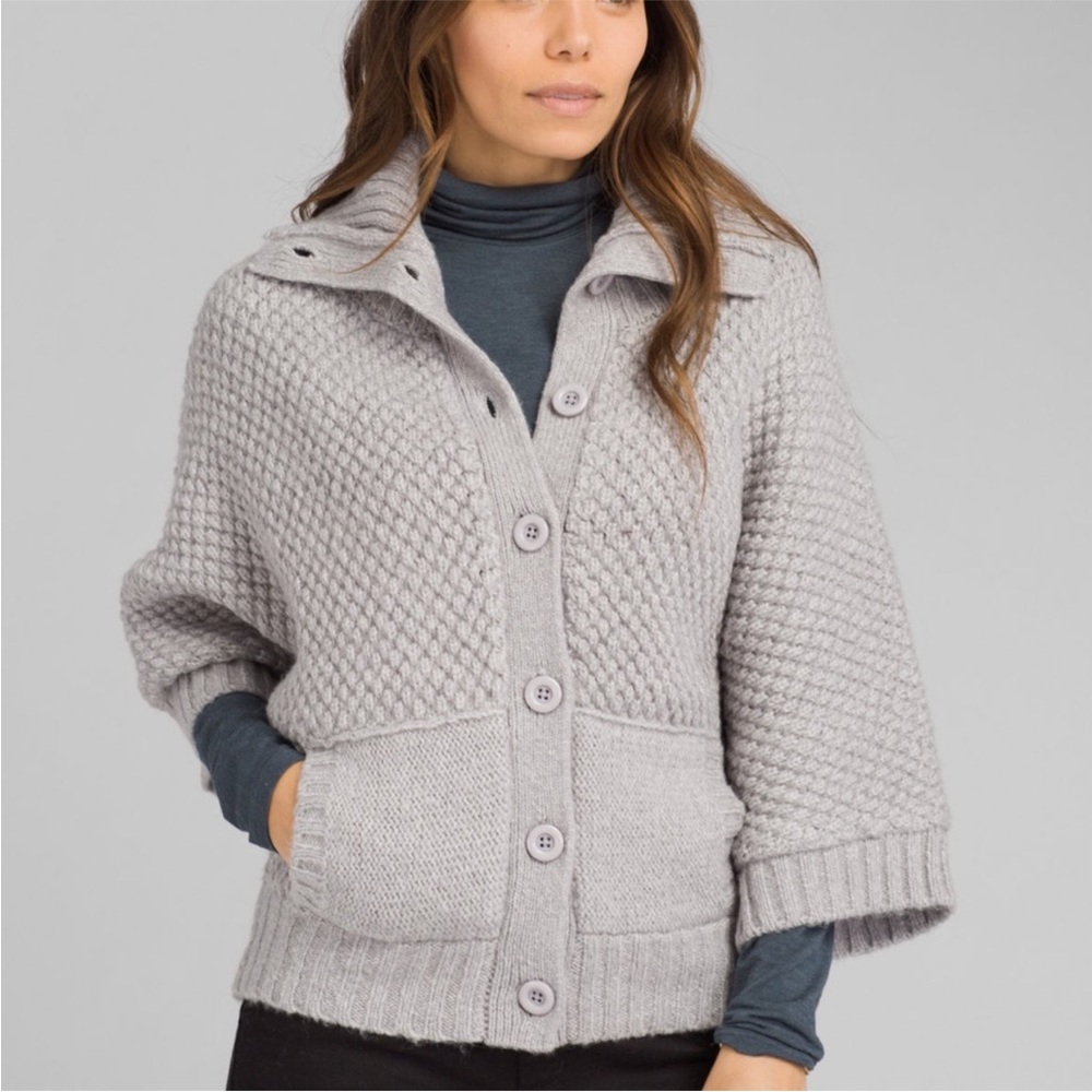 Light Gray Button-Front Women's Knit Sweater Jacket